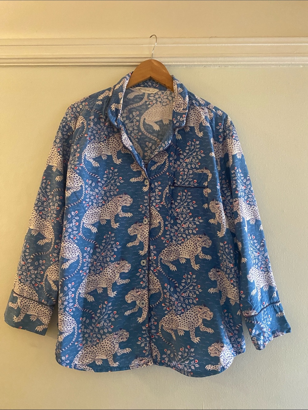 Printfresh Blue Pajama Top with White Leopard Print